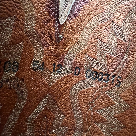 Lucchese Classics Hornback Caiman Boots 12 D - Picture 13 of 13